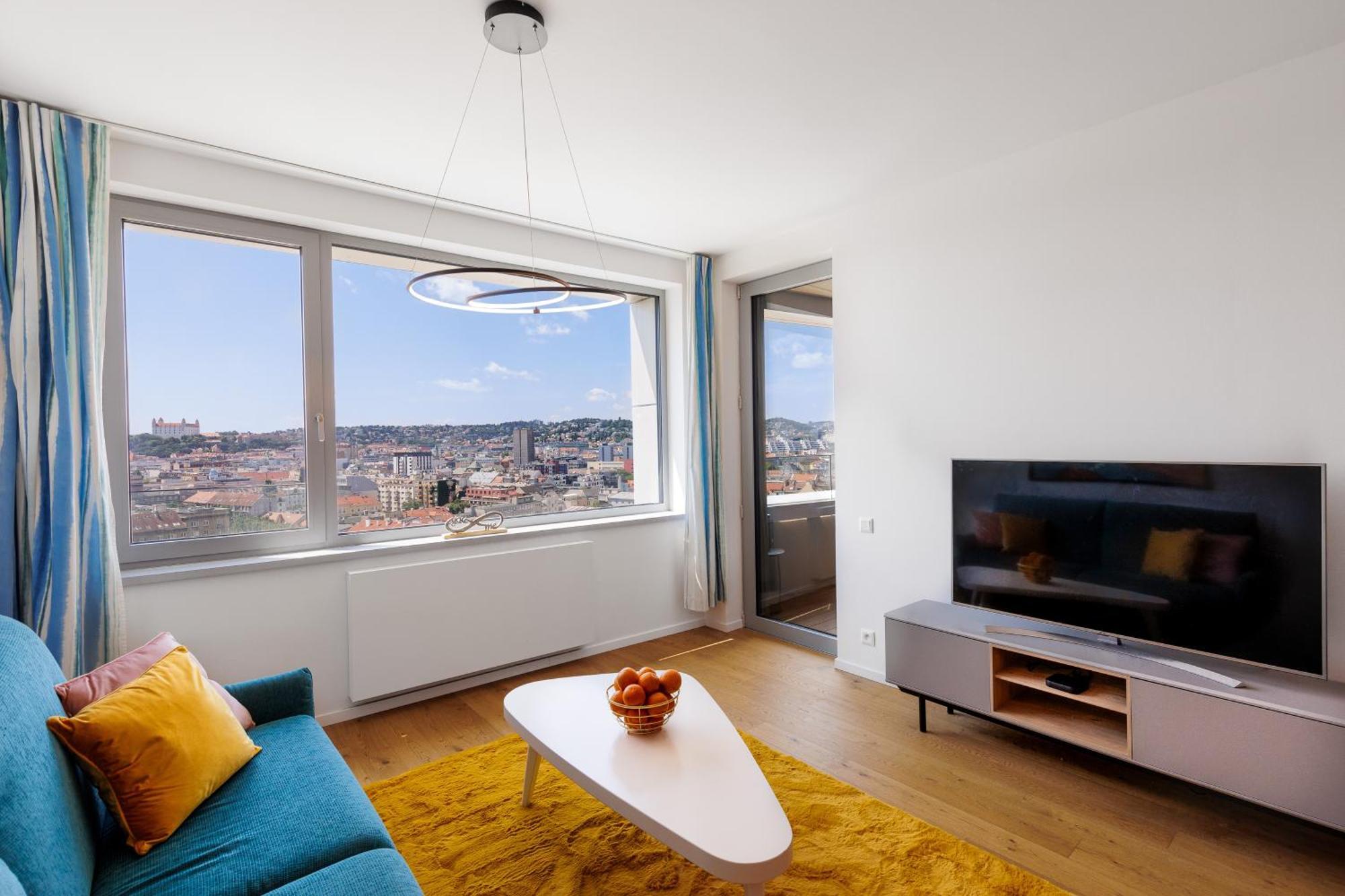 Sky Park 1 - Luxurious #Instaworthy Apartment In Downtown City Center With Included Parking, Best Address In Town Братислава Екстериор снимка